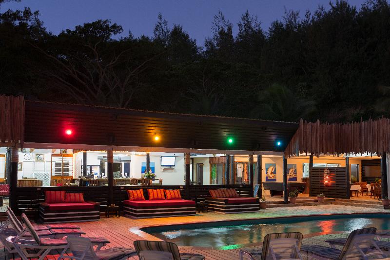 Общежитие Funky Fish Beach & Surf Resort