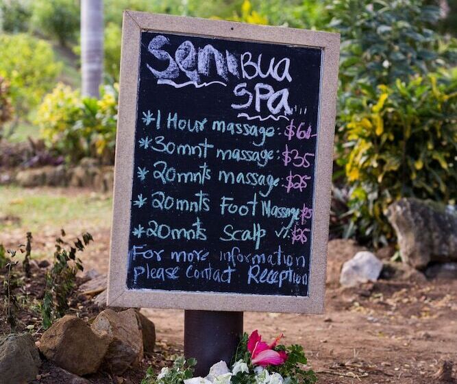 Общежитие Funky Fish Beach & Surf Resort