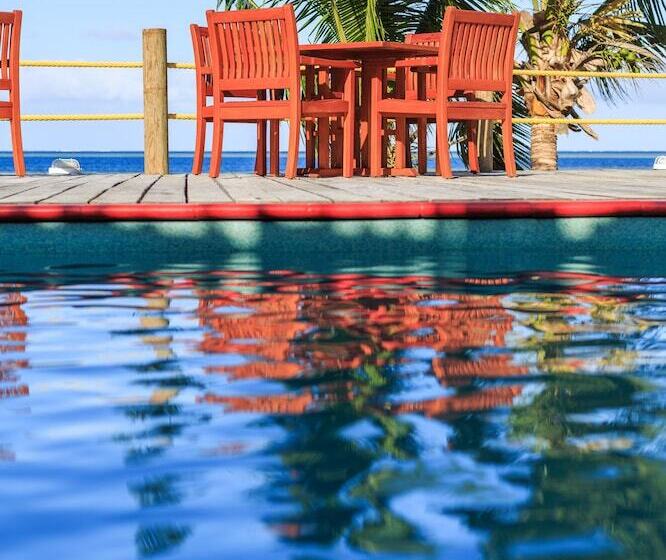 ユースホステル Funky Fish Beach & Surf Resort