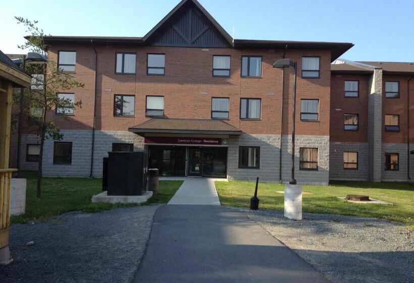 هاستل Residence & Conference Centre   Sudbury North