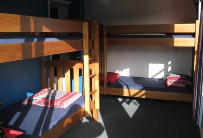 هاستل Tasman Bay Backpackers