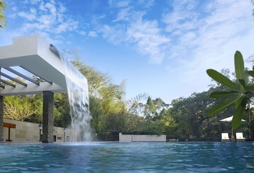 Amanvana Spa Resort, Coorg