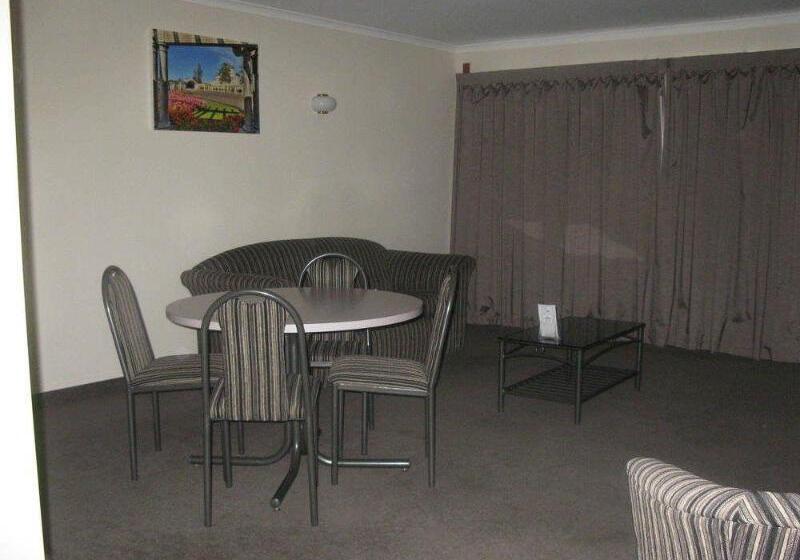 Anchorage Motor Lodge