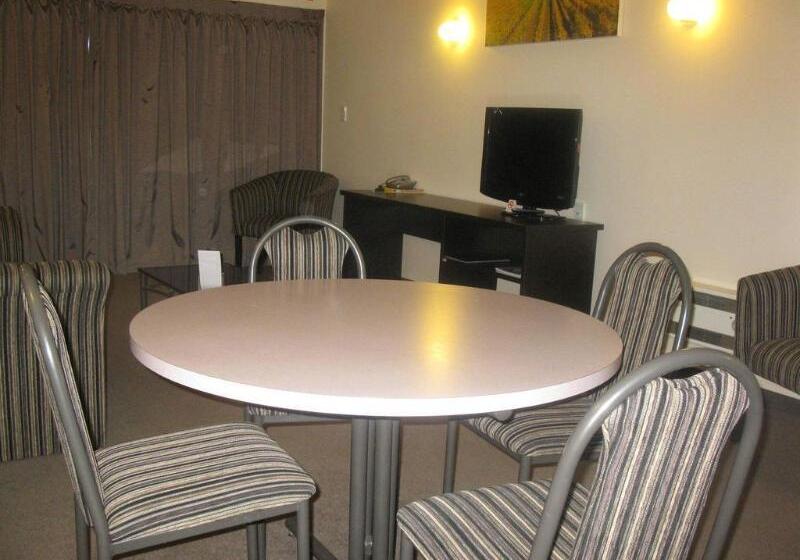 Anchorage Motor Lodge