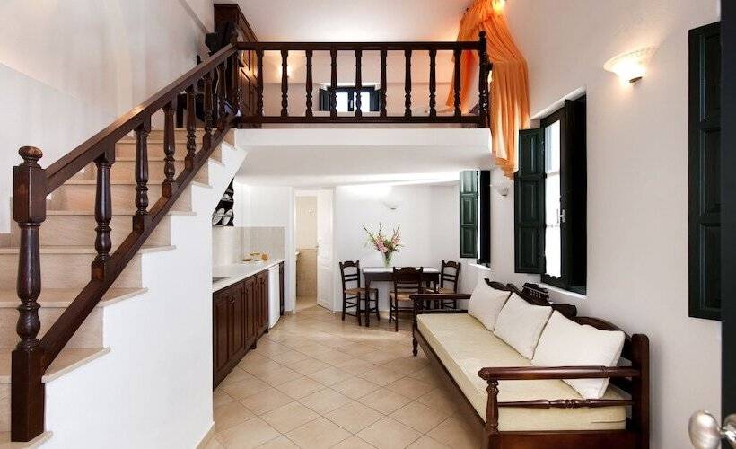 Anthonas Apartments