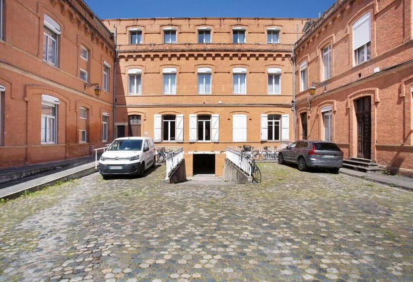 Appart'hôtel Odalys City Colombélie