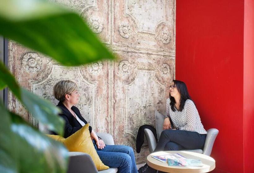 Appart'hôtel Odalys City Colombélie