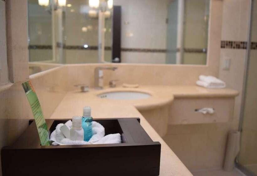 Astur Hotel & Residence