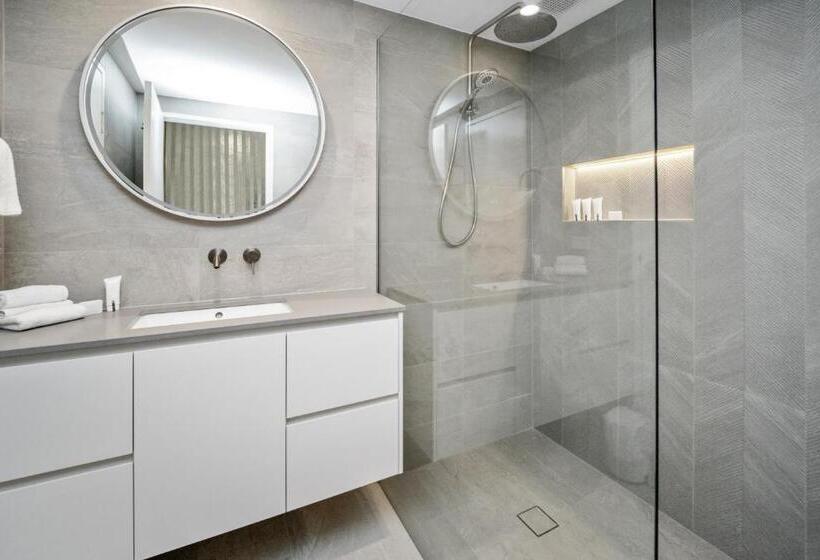 Bay Royal Apartments