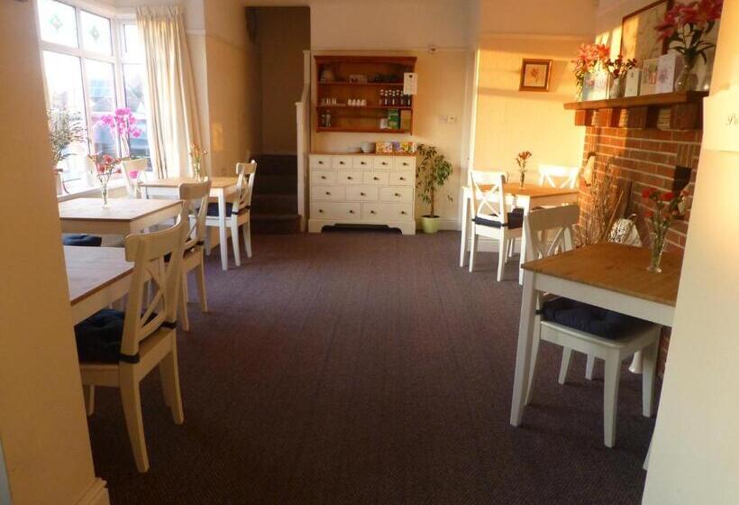 ベッドアンドブレックファースト Beech Lodge Guest House