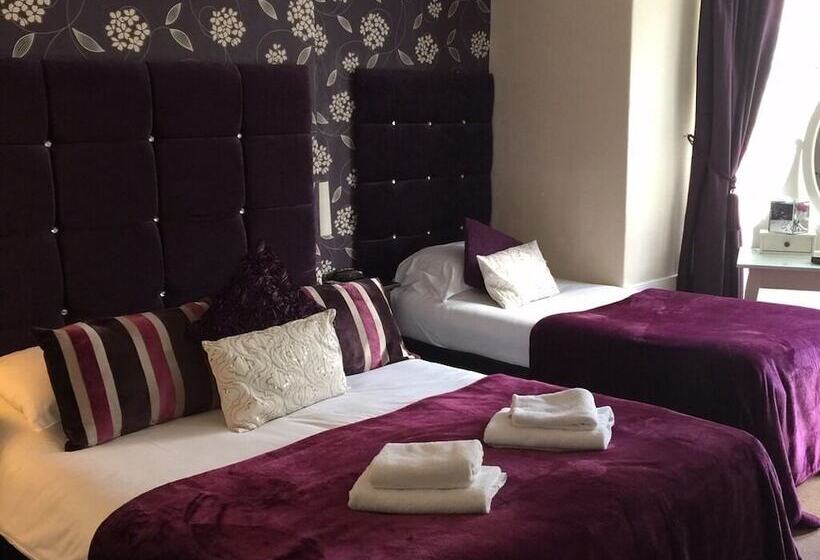 مبيت وإفطار Castle Gate