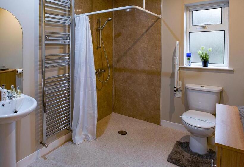 Bed and Breakfast Causeway Lodge