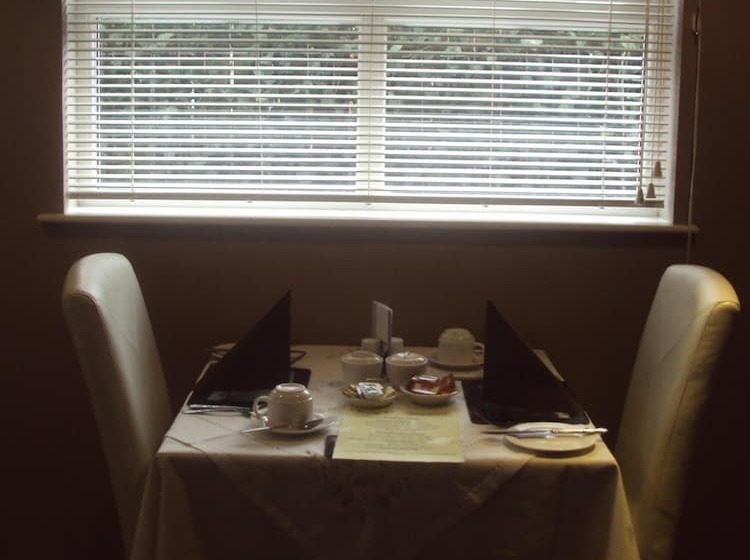 Bed and Breakfast Causeway Lodge