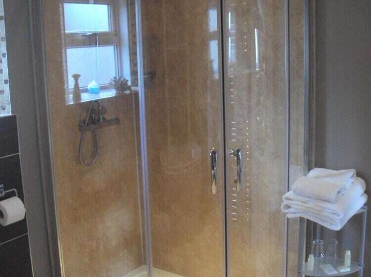 Bed and Breakfast Causeway Lodge