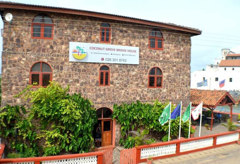 تختخواب و صبحانه Coconut Grove Bridge House