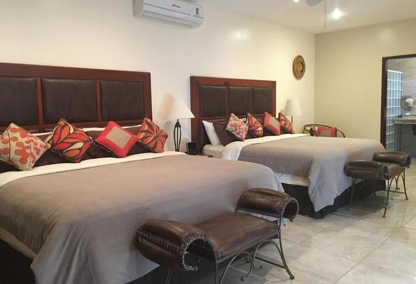 مبيت وإفطار El Sol La Vida Beach Front B/b Adults Only