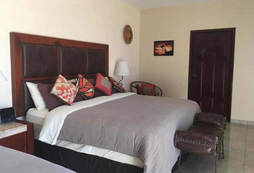 مبيت وإفطار El Sol La Vida Beach Front B/b Adults Only