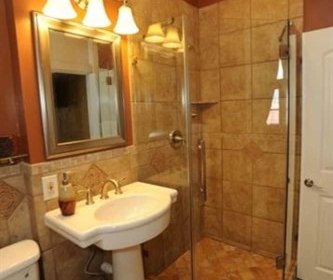 مبيت وإفطار Hamilton House Inn