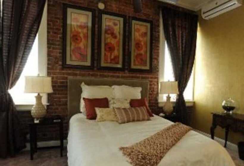 مبيت وإفطار Hamilton House Inn