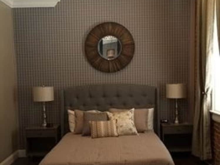 مبيت وإفطار Hamilton House Inn