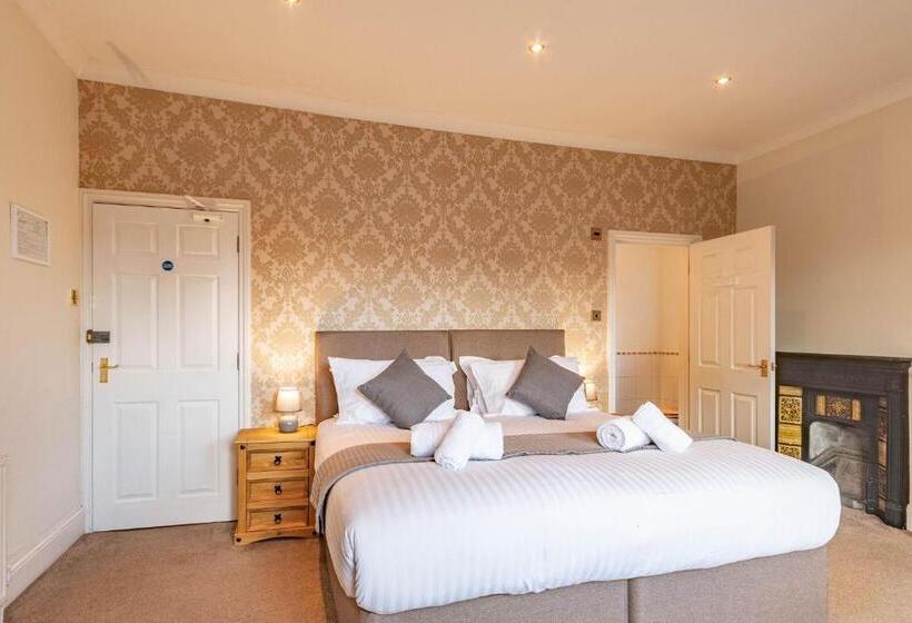 민박 Hewitt S Restaurant & Rooms