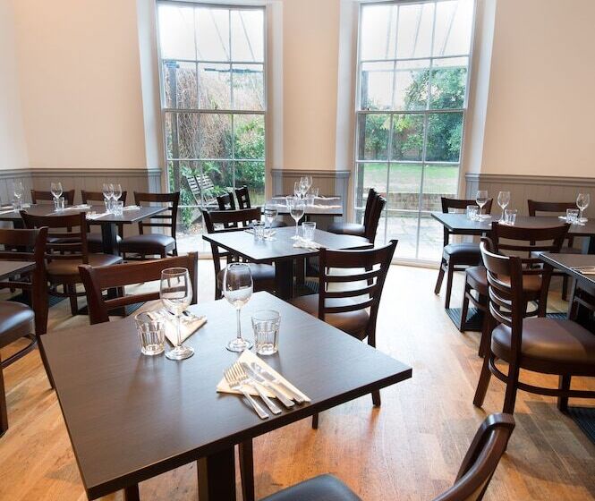 민박 Hewitt S Restaurant & Rooms