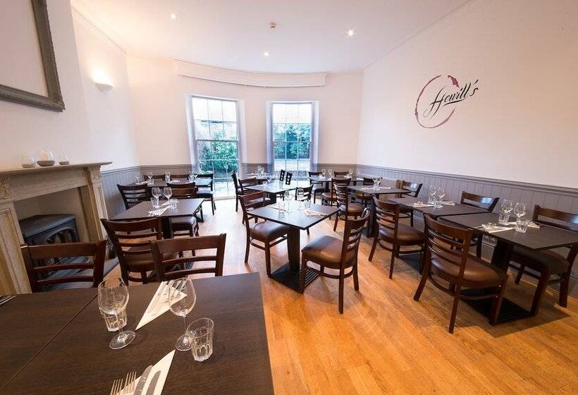 민박 Hewitt S Restaurant & Rooms