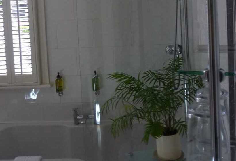 ベッドアンドブレックファースト Lake View