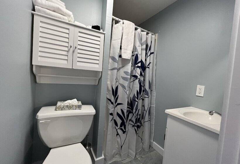 민박 Lotus Provincetown