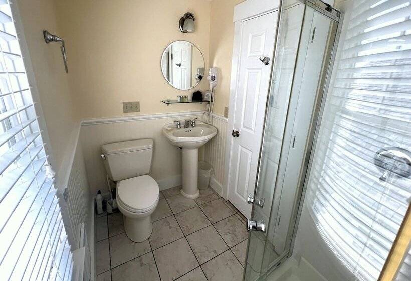 민박 Lotus Provincetown