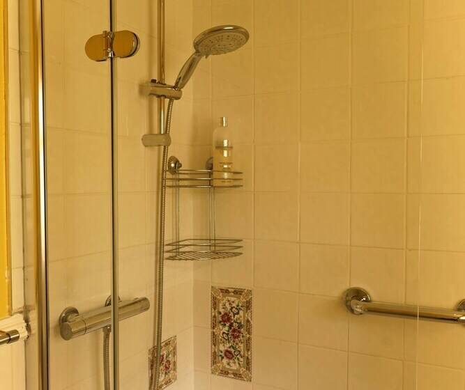 مبيت وإفطار Orchard House