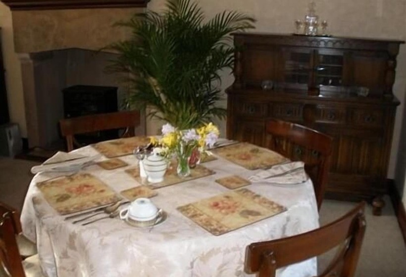 צימר Stafford House Guest House