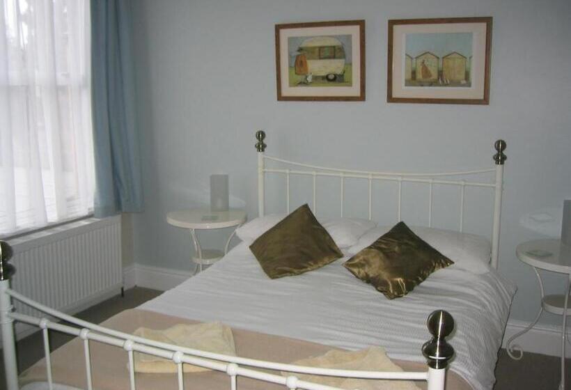 تختخواب و صبحانه The Beeches