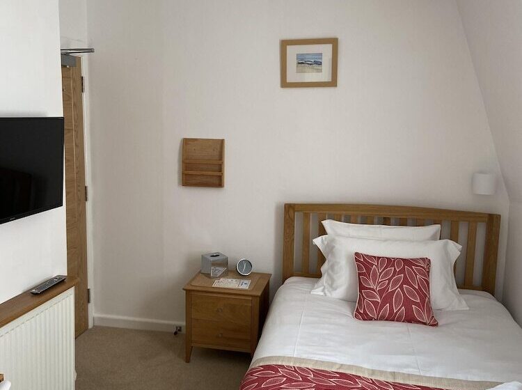 مبيت وإفطار The Clarence