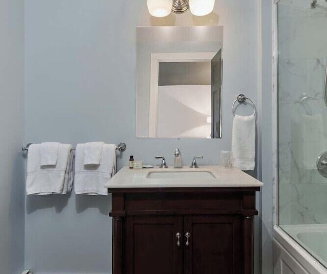 تختخواب و صبحانه The Constance, The Whitlock, & The Dewey By The Lenox Collection