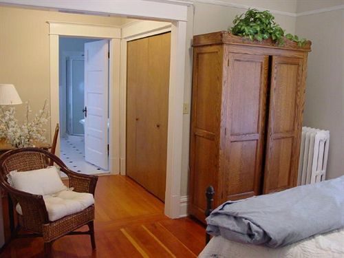 مبيت وإفطار The Mcfarland Inn