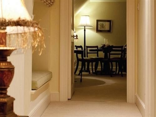 住宿加早餐  The Salutation