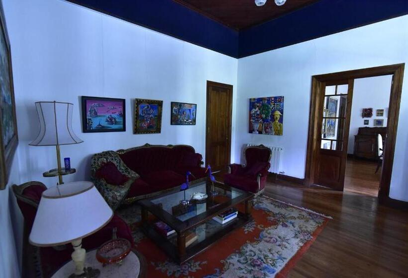 مبيت وإفطار Villa Victoria Lodge