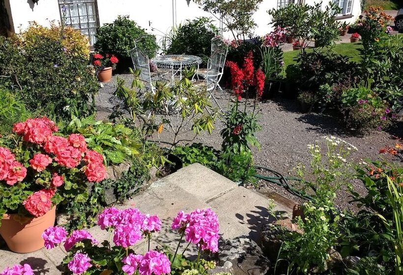 Brambles Bed And Breakfast