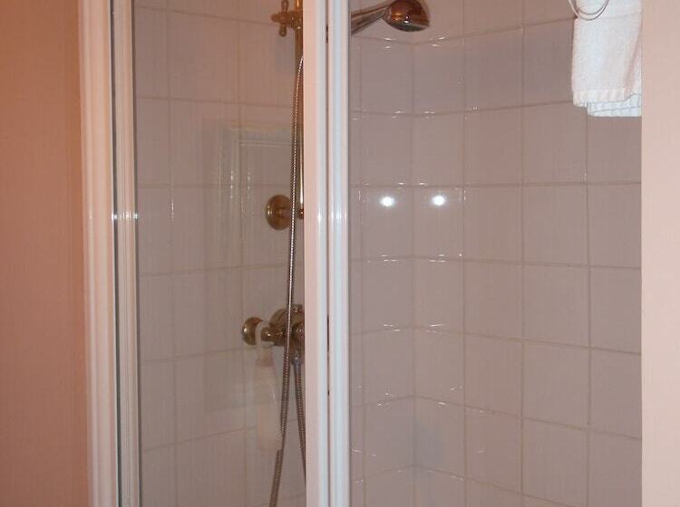 Brambles Bed And Breakfast