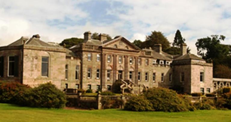 Broadlea Of Robgill Country Cottage & Bed And Breakfast