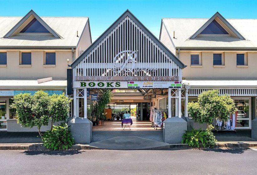 Byron Central Apartments