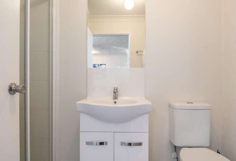 Byron Central Apartments