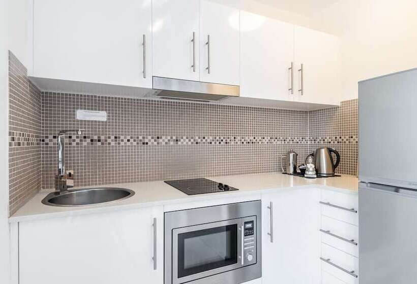 Byron Central Apartments