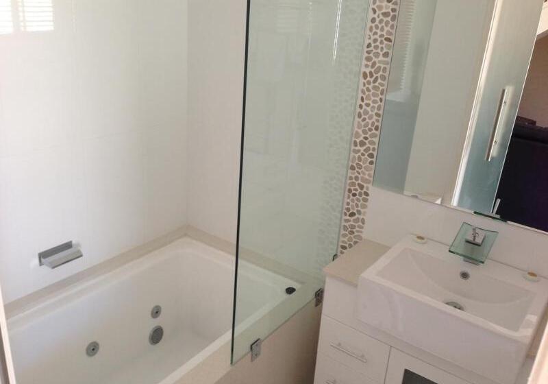 Byron Central Apartments