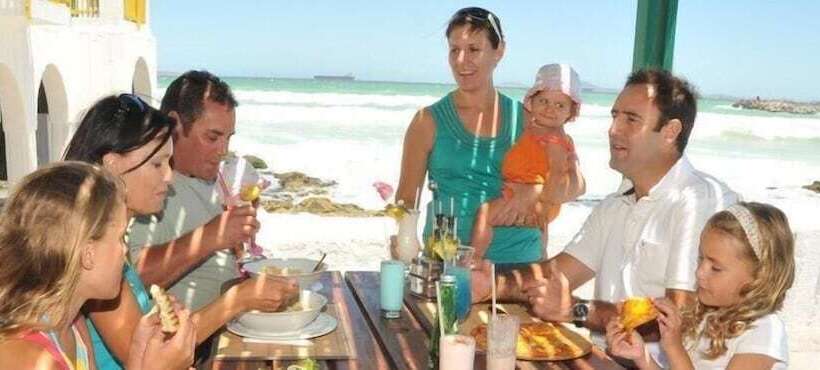 Club Mykonos Athenian Cascades