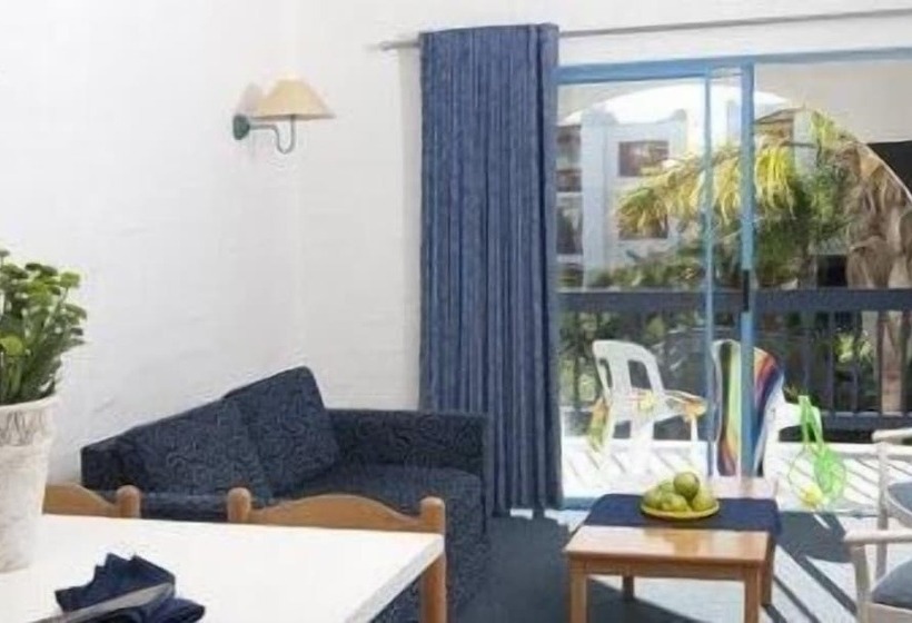 Club Mykonos Athenian Cascades