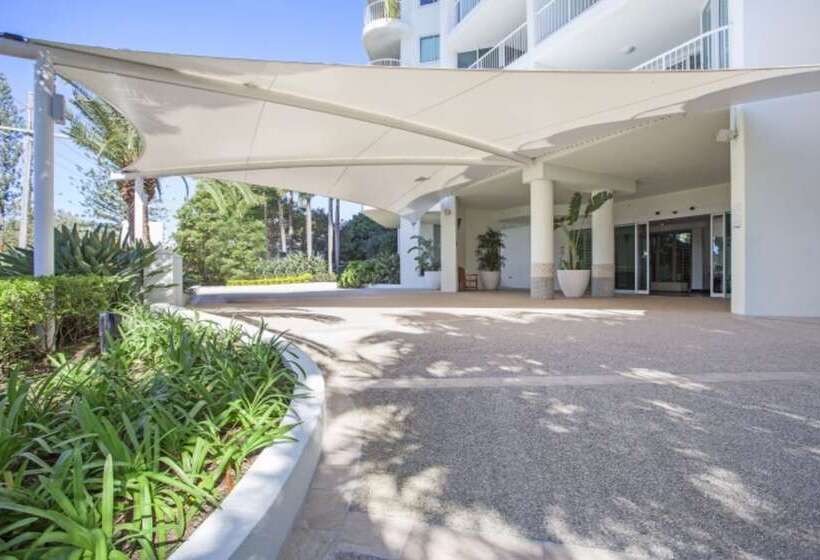 Crystal Bay On The Broadwater
