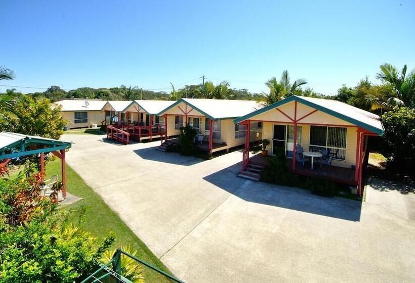 Dolphin Sands Holiday Villas