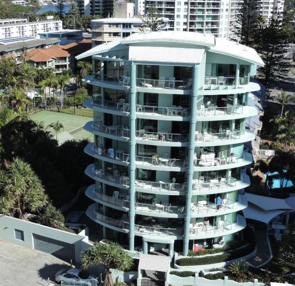 Emerald Sands Holiday Apartments